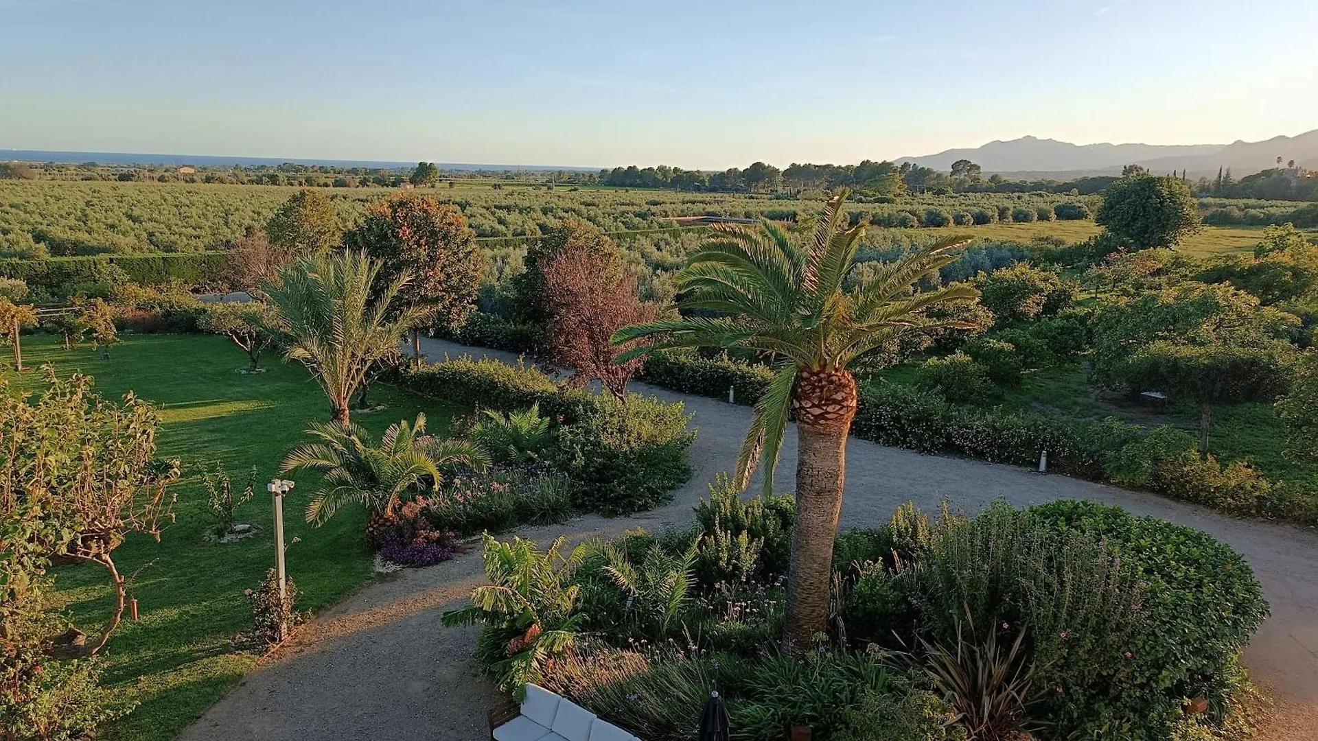 Mas Montbrio Belvedere Bed & Breakfast Cambrils