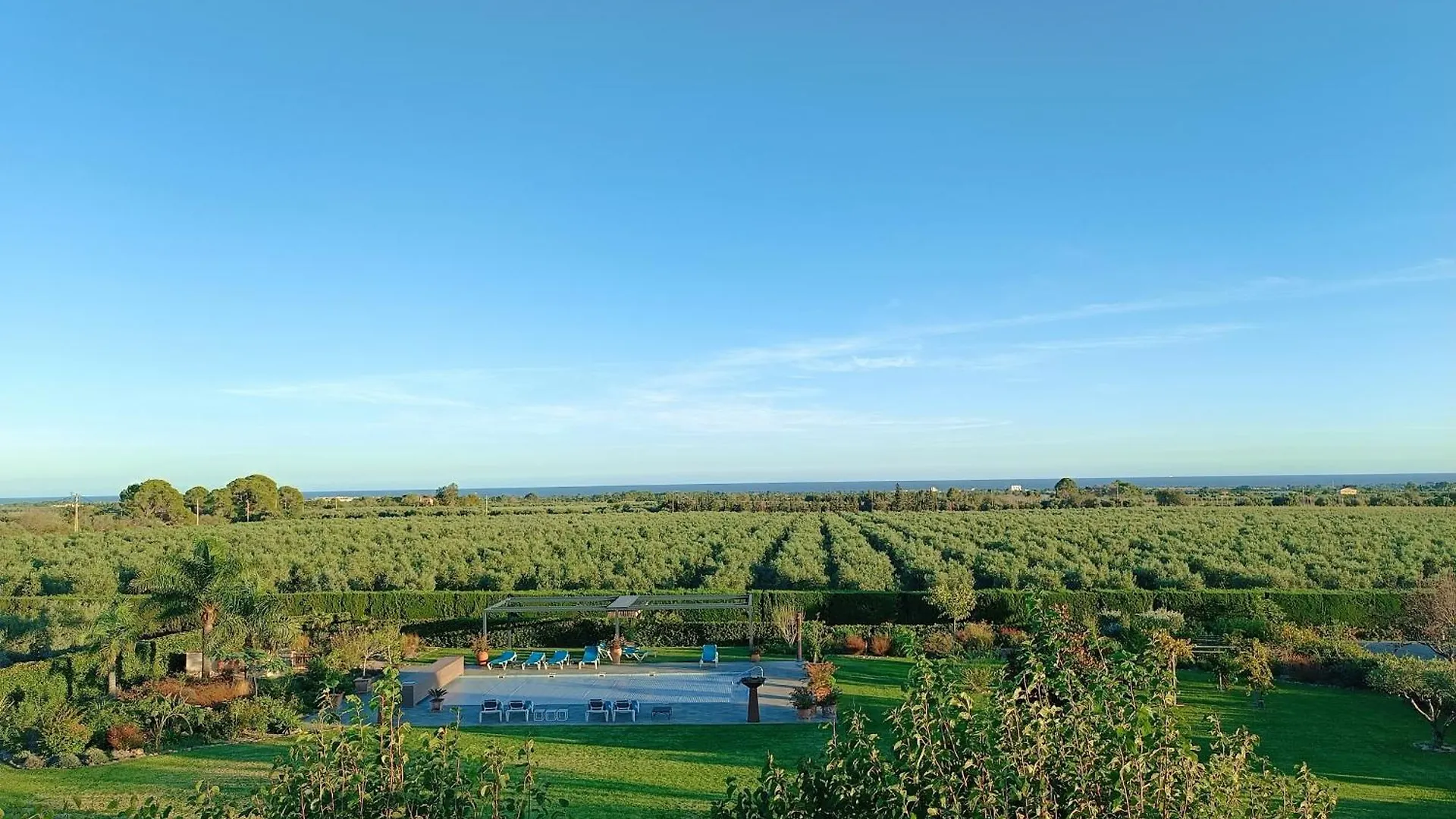 Country house Mas Montbrio Belvedere Bed & Breakfast Cambrils